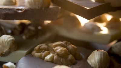 3 nut Bar