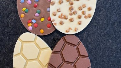 Egg Shaped Bar Topped with Fudge or Chocolate Beans