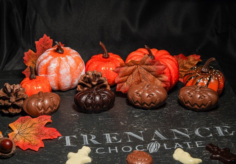 Salted Caramel Filled Pumpkin